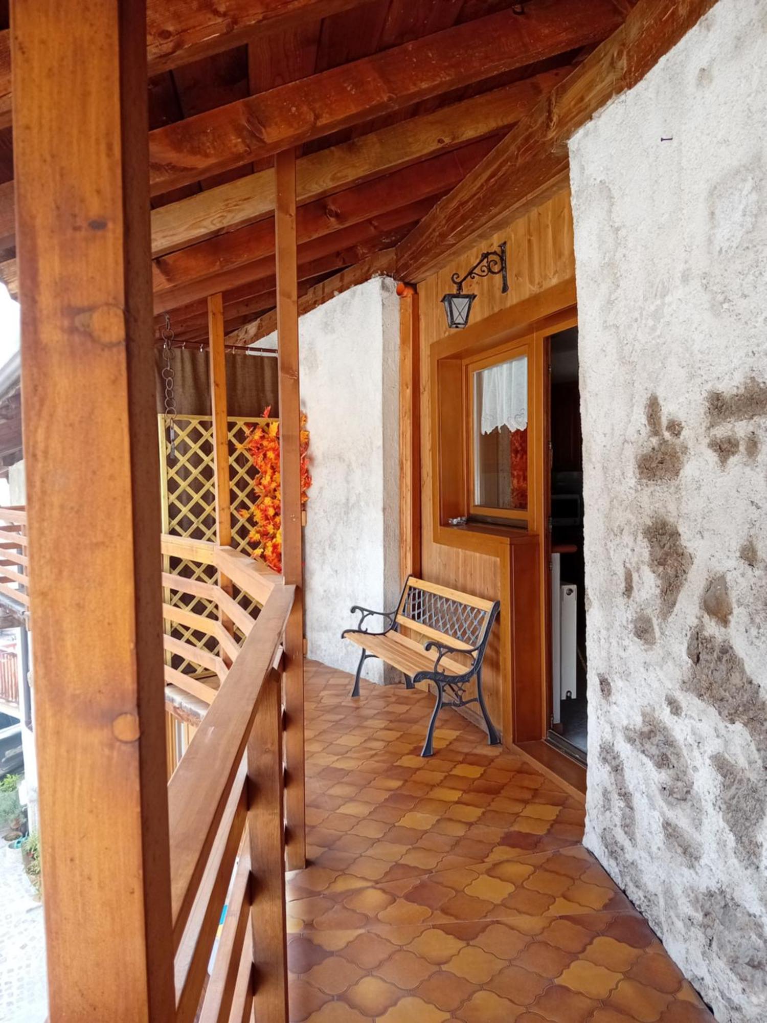 Alloggio La Falesia San Lorenzo Dorsino Extérieur photo