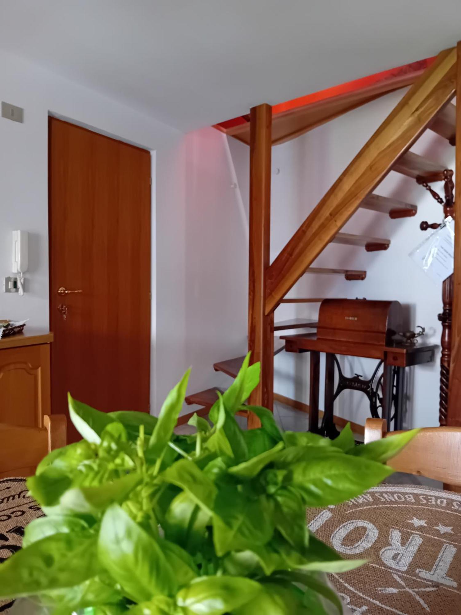Alloggio La Falesia San Lorenzo Dorsino Extérieur photo